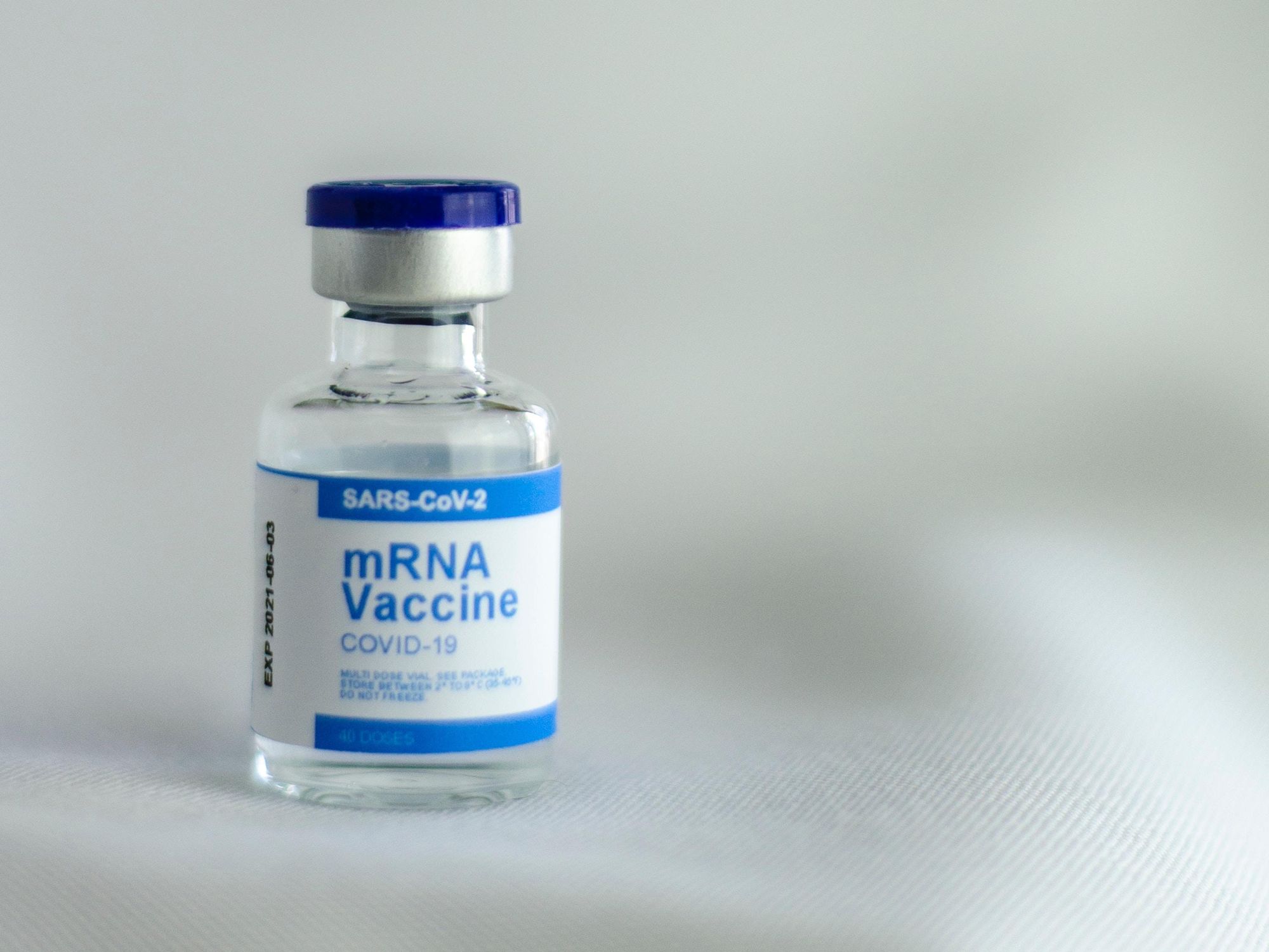 A BioNTech és a Pfizer már több mint egymilliárd vakcinát értékesített