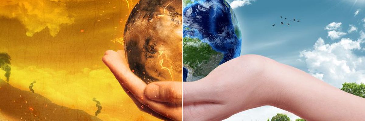 A kép egyik részén a Föld pusztulása, a másikon a virágzása látható, egy kéz tartja a bolygót