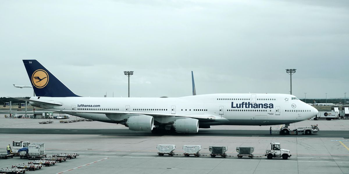 A Lufthansa repülőgépe, amelyen hamarosan új kajákat szolgálnak fel