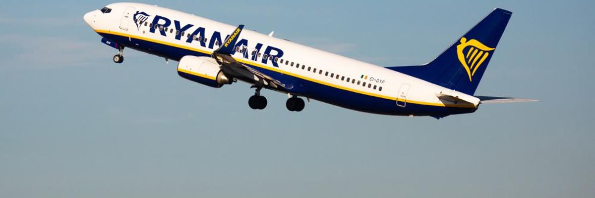 A Ryanair egyik repülőgépe felszállás közben