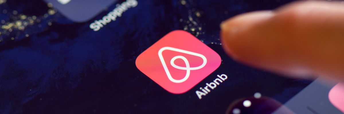 airbnb app logó