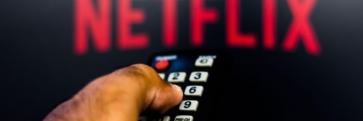 Árat emel a Netflix, a régi és az új ügyfelek is drágábabn kapják a szolgáltatást