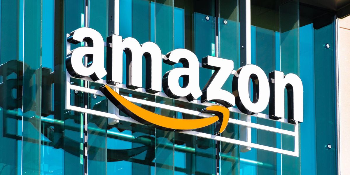 Az Amazon komoly összeget költ dolgozói továbbtanulására