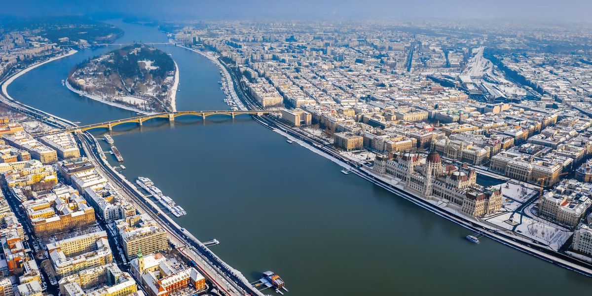 Budapesti látkép a Margit-híddal