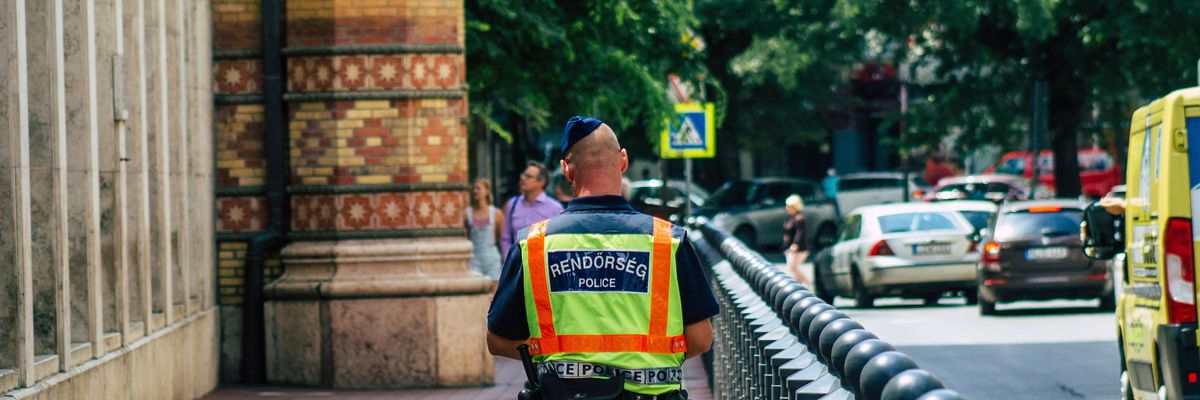 Budapesti szállodákban lakna többszáz rendőr a következő négy évben