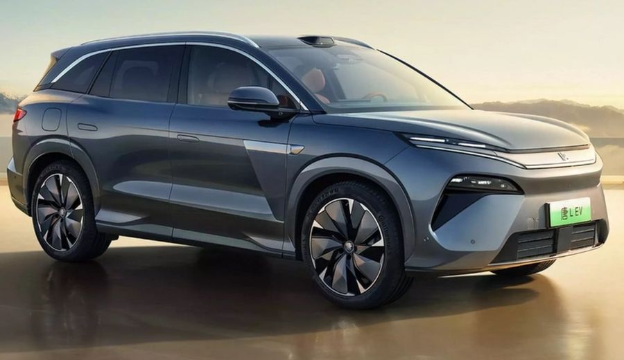 BYD Tang L