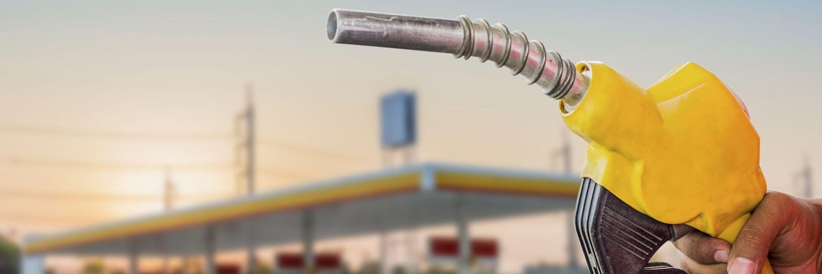 Drága az üzemanyag, de adóemelés nem lesz, ezt ígéri a kormány