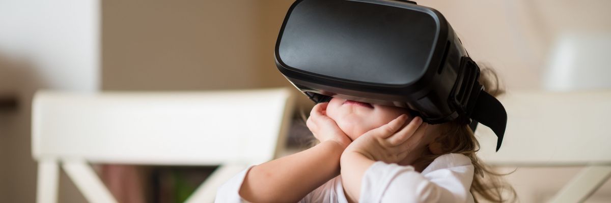 Egyre több gyártó dob a piacra virtuális valóság szemüvegeket 
