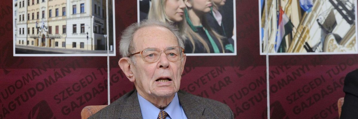 Elhunyt Kornai János, nemzetközileg elismert magyar közgazdász