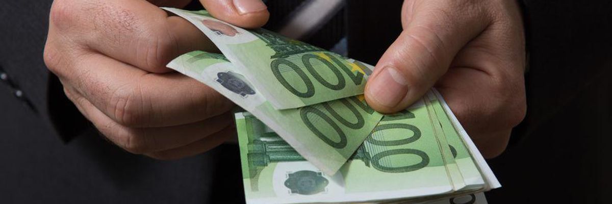 Szlovákiában 223 ezer forint lesz a minimálbér