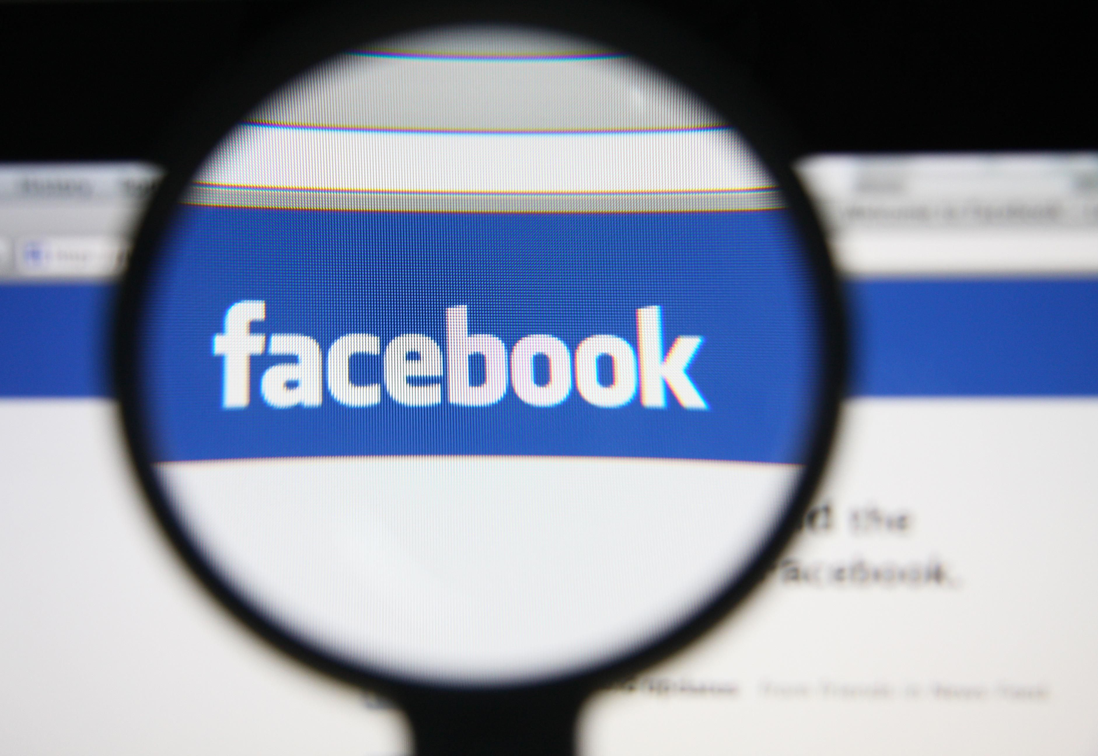 Újít a Facebook, egyszerűbb lesz a vállalatok élete