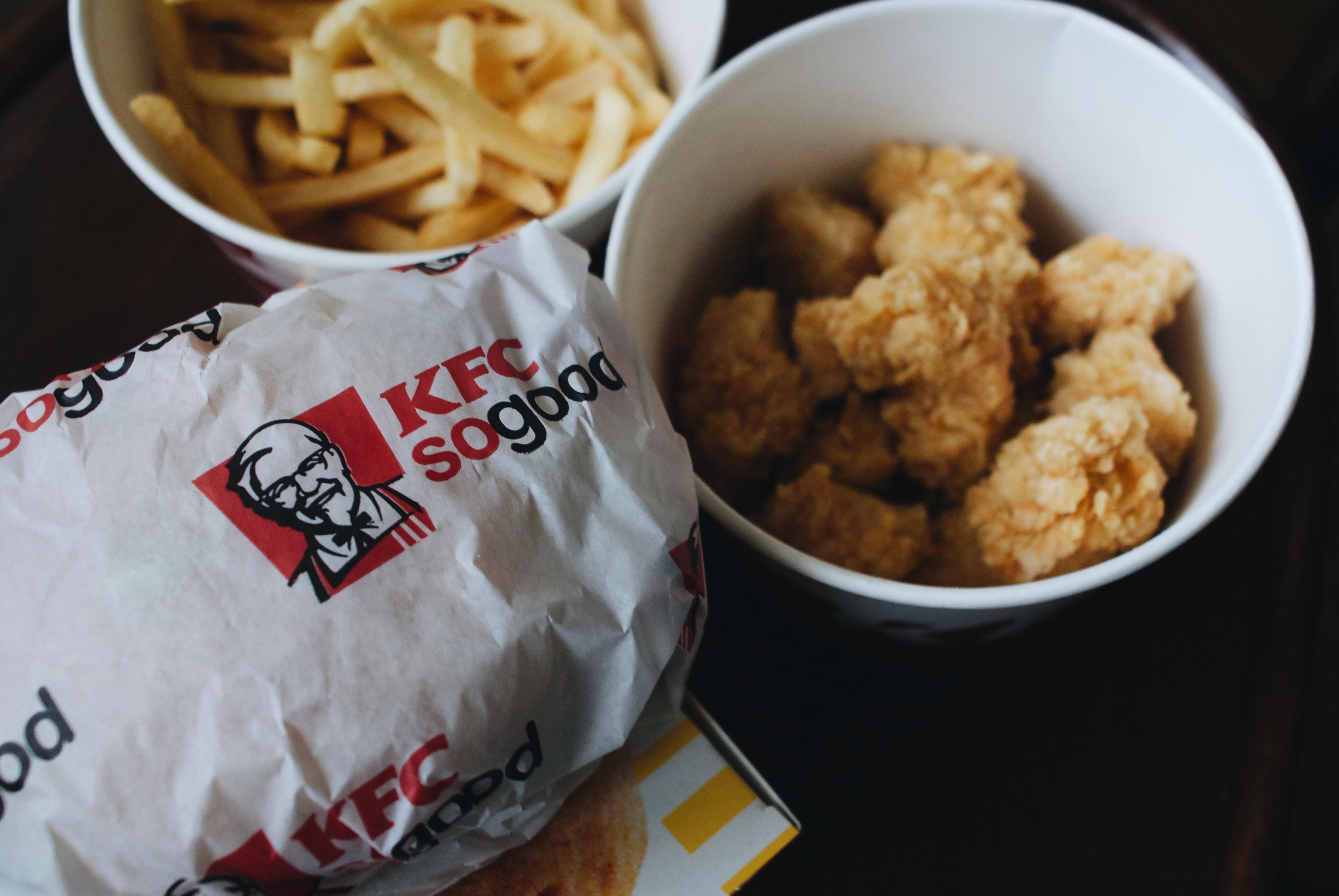 KFC rajongók figyelem! Nyílik az első ropogós csirkehotel!