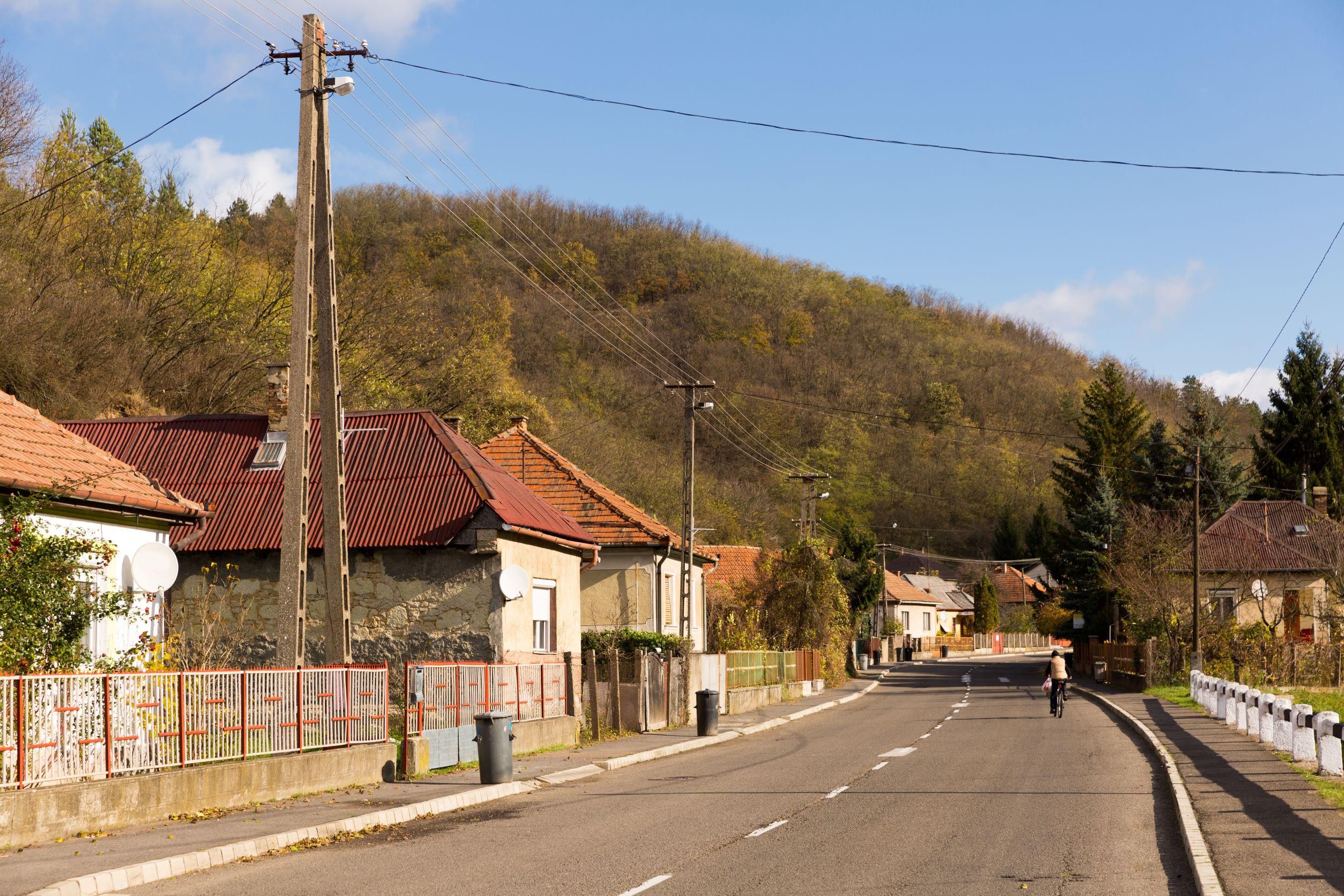 A járvány miatt tovább nyílt a jövedelmi olló a magyar települések között