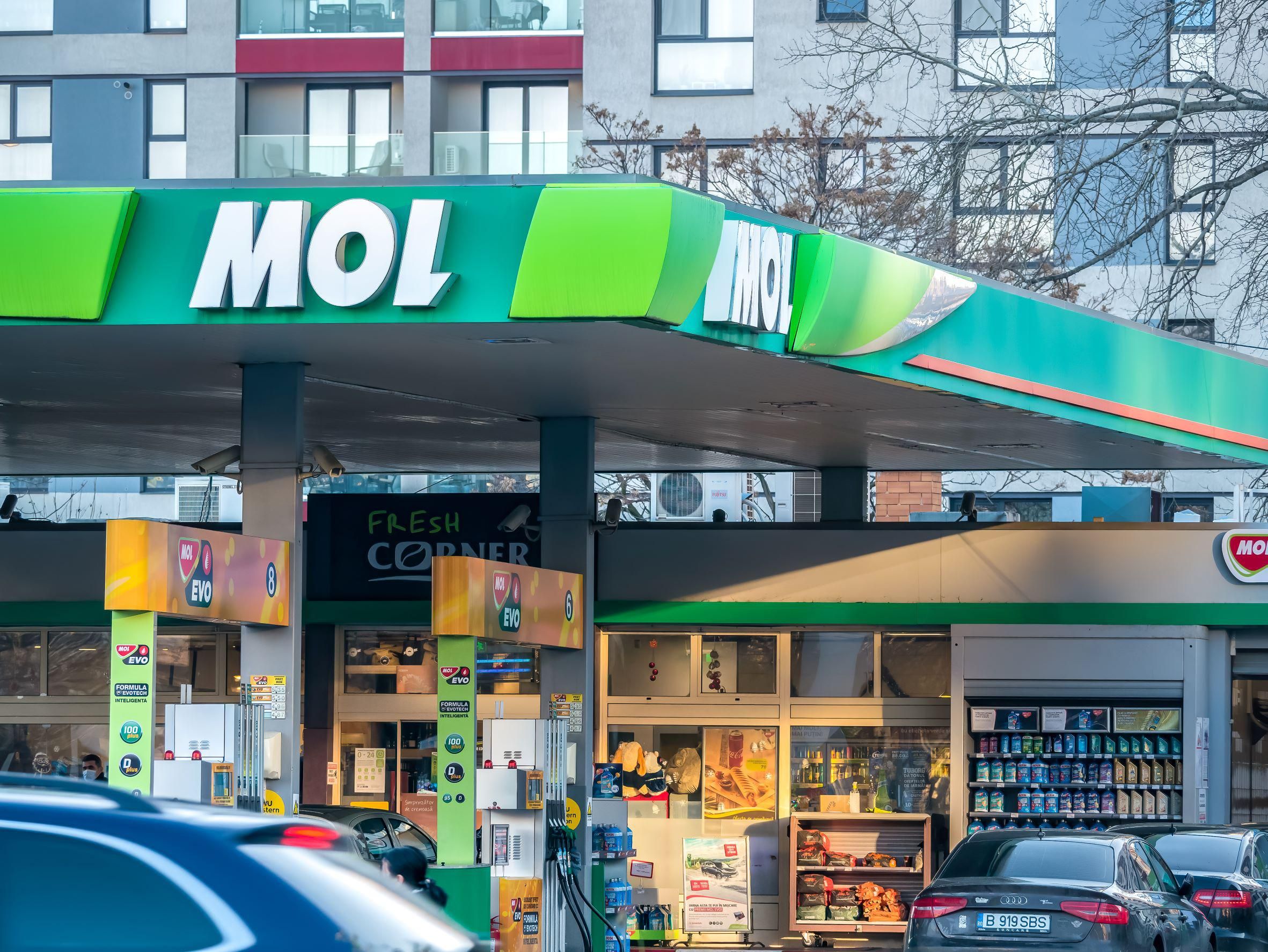 A Mol a háborúban is biztosítja a folyamatos ellátást termékeiből, lesz elég üzemanyag
