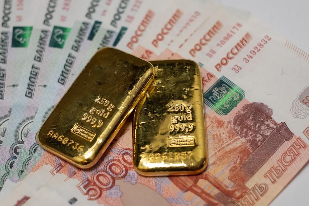 Orosz aranyrudak rubel bankjegyeken