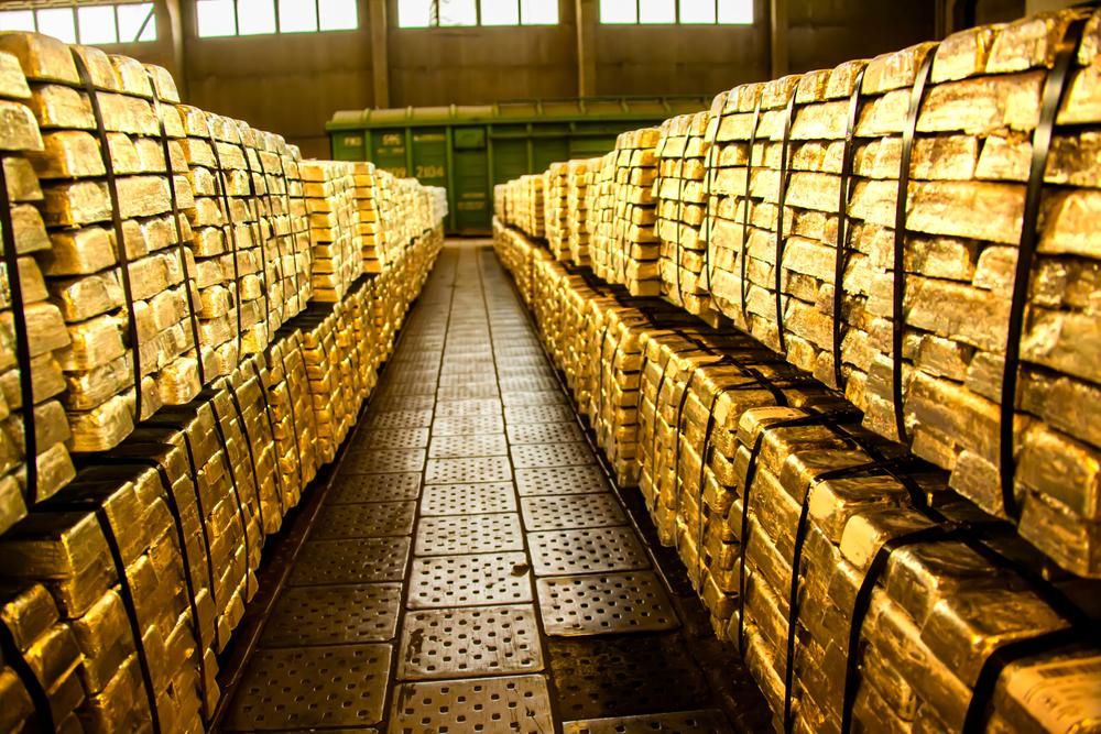 Aranyrudak egy szigorúan őrzött trezorban, a kriptopiacról ismert blokklánc-technológiával követnék nyomon az arany útját