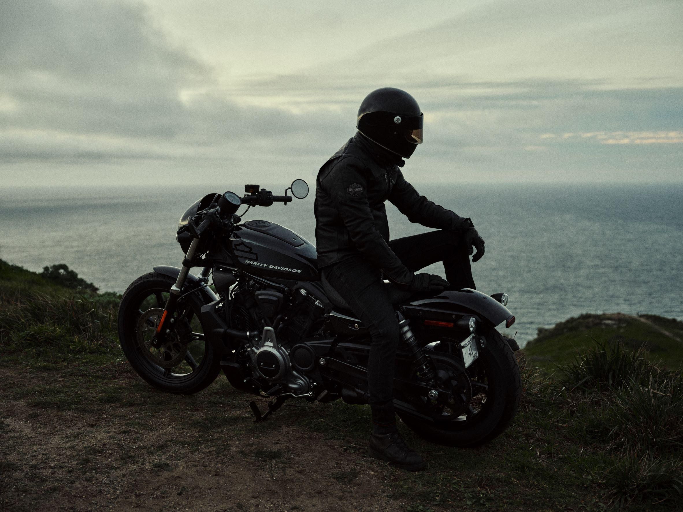 Az új Harley-Davidson® Nightster™ új fejezetet nyit a Sportster® motorok történetében