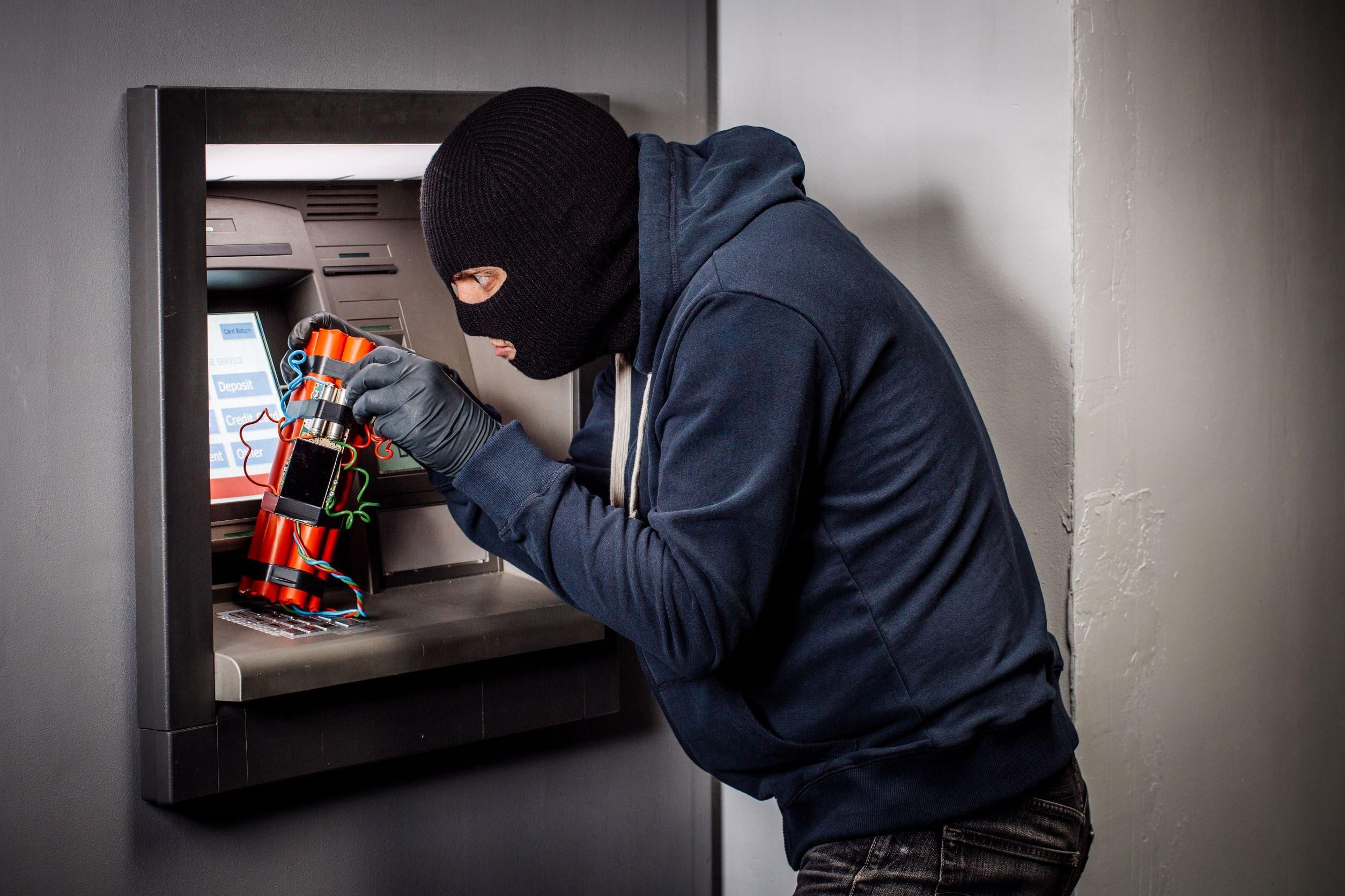 Megnőtt az ATM fosztogatások száma,  egyre több a robbantás