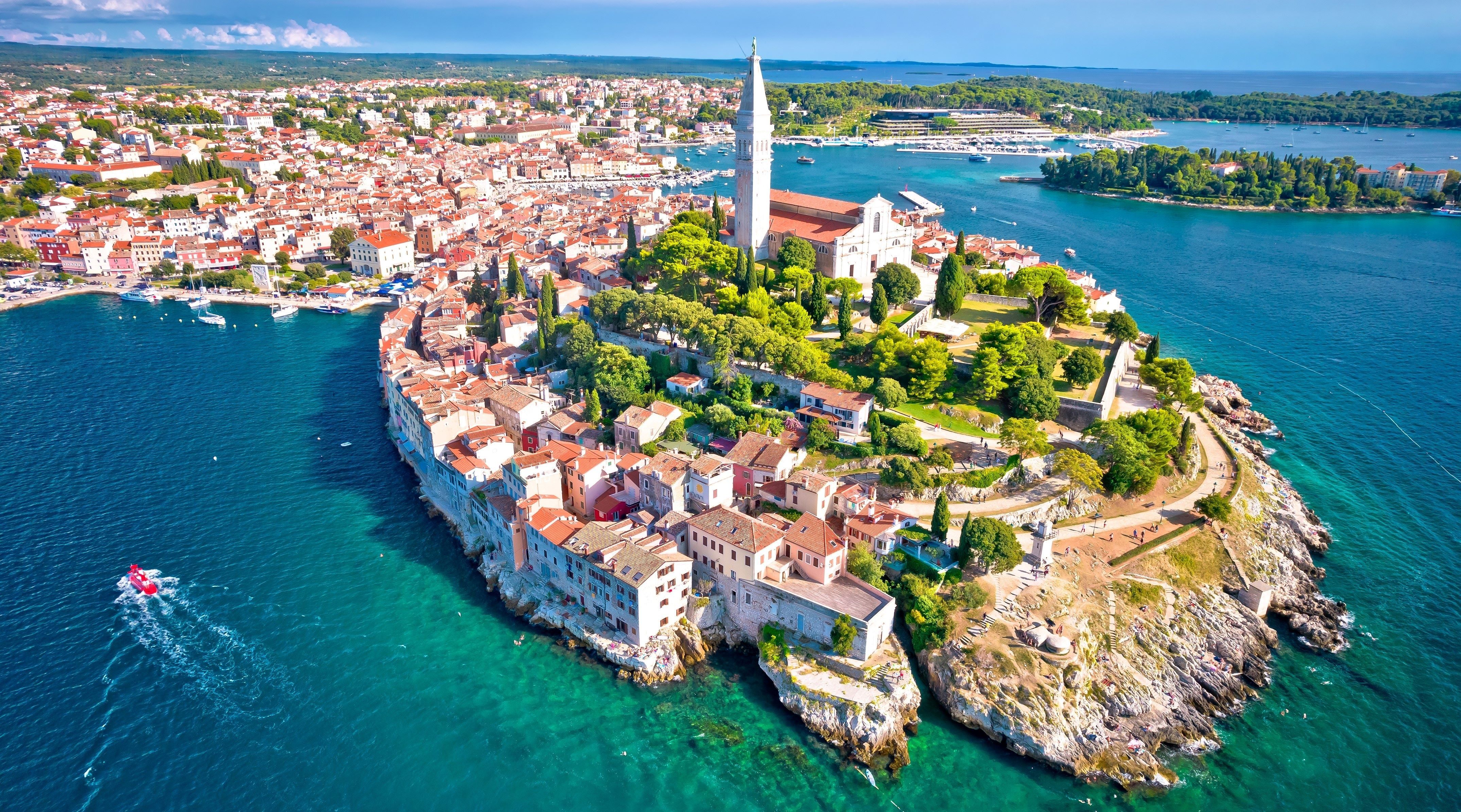 Az előszezon adatai meglepték a horvát turisztikai ügyekért felelős minisztériumot