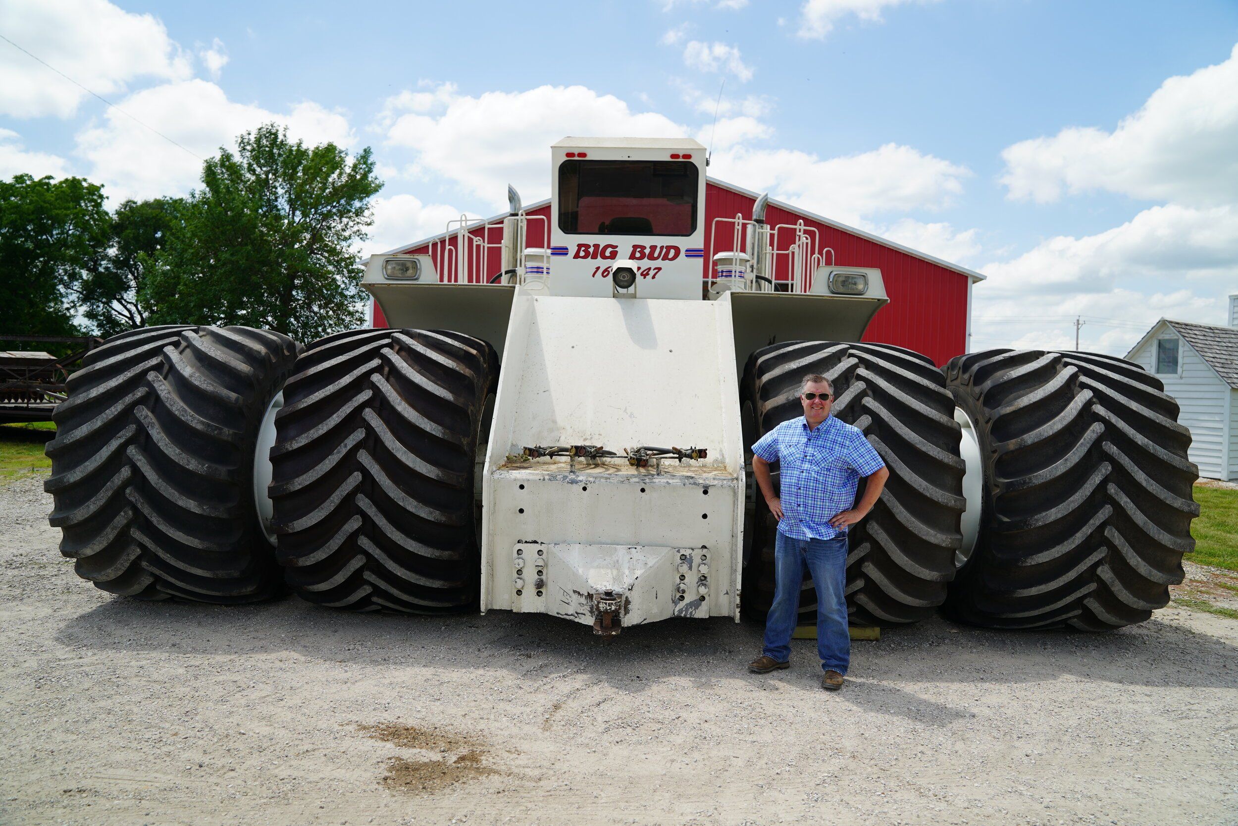 A világ legnagyobb traktora, a Big Bud 747