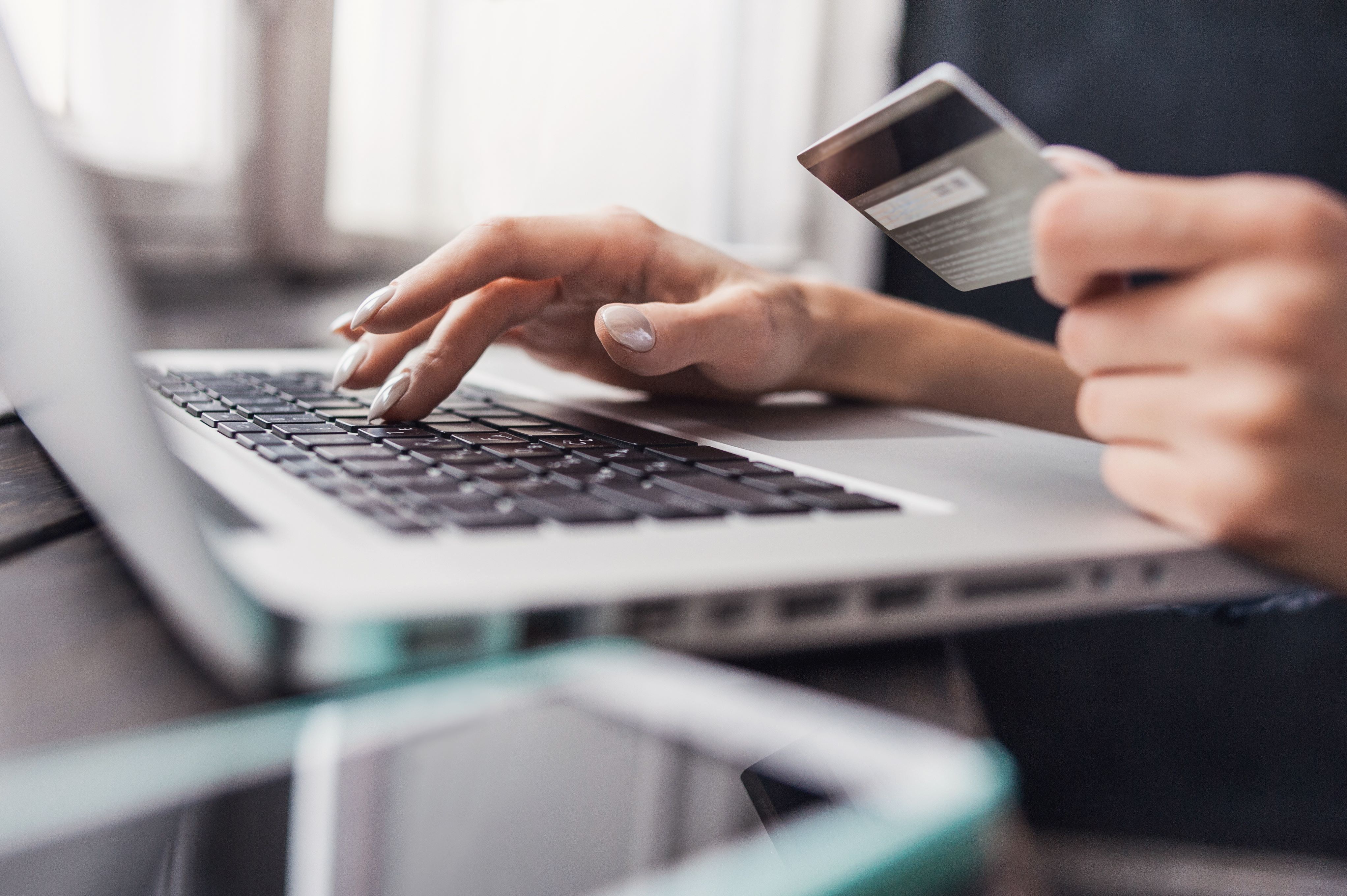 Így védekezhetsz az online átverések ellen vásárláskor