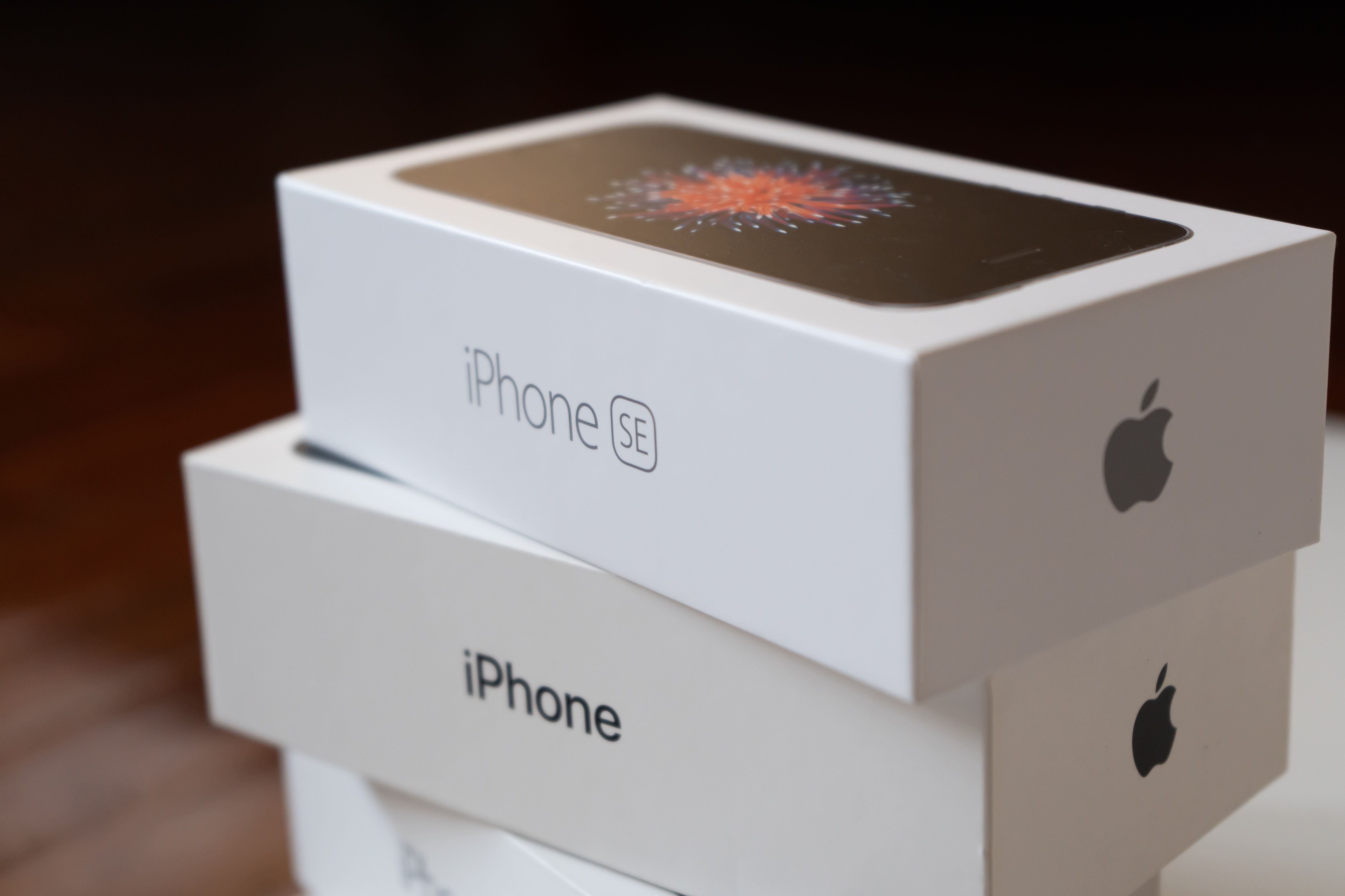 Meglehetősen kedvező árú iPhone-nal jelentkezhet az Apple