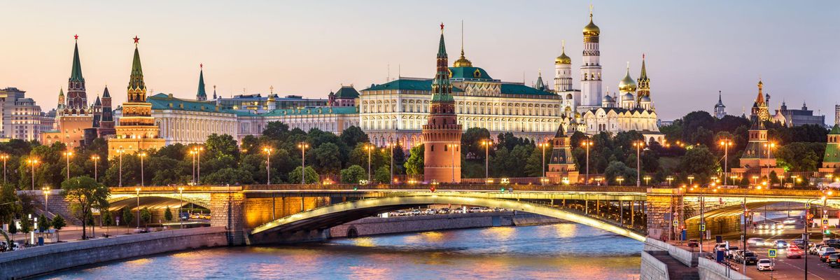 Jelentős gazdasági visszaeséssel számolhat a Kreml