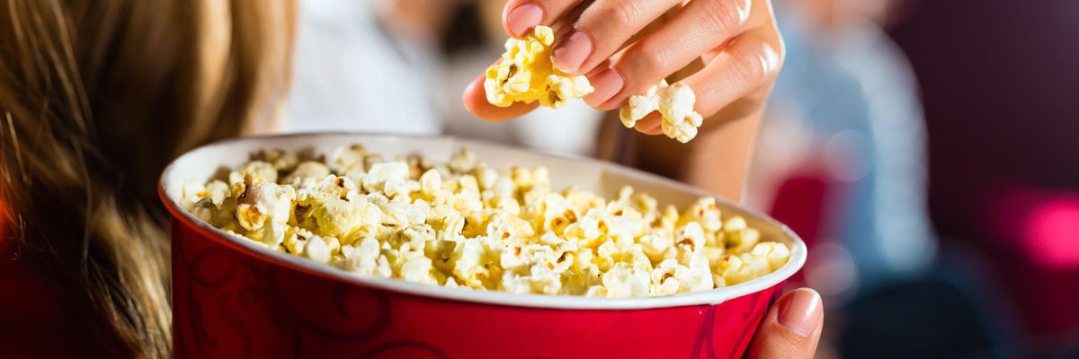 Nagy árréssel árulják a mozis büfések a popcornt