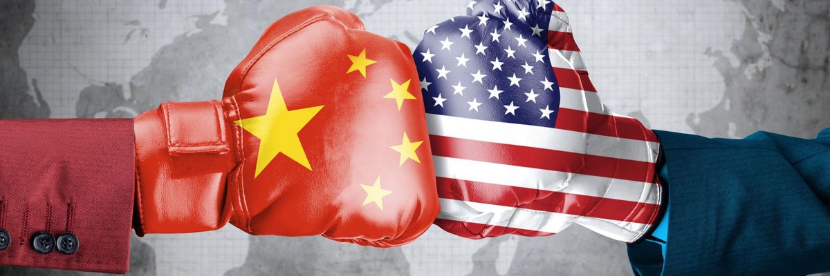 Nem látszik enyhülni a chipháború az USA és Kína között