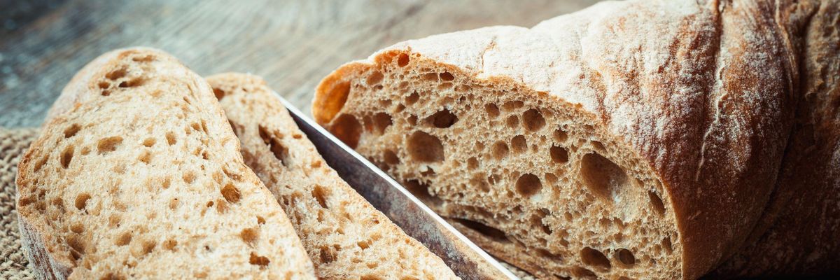 Októbertől ismét drágábban kapják a lisztet a pékségek, ezért drágulhat a kenyér is