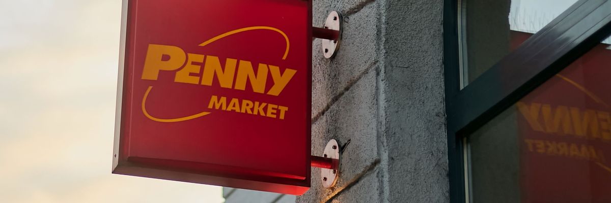 Penny Market tábla valahol Magyarországon