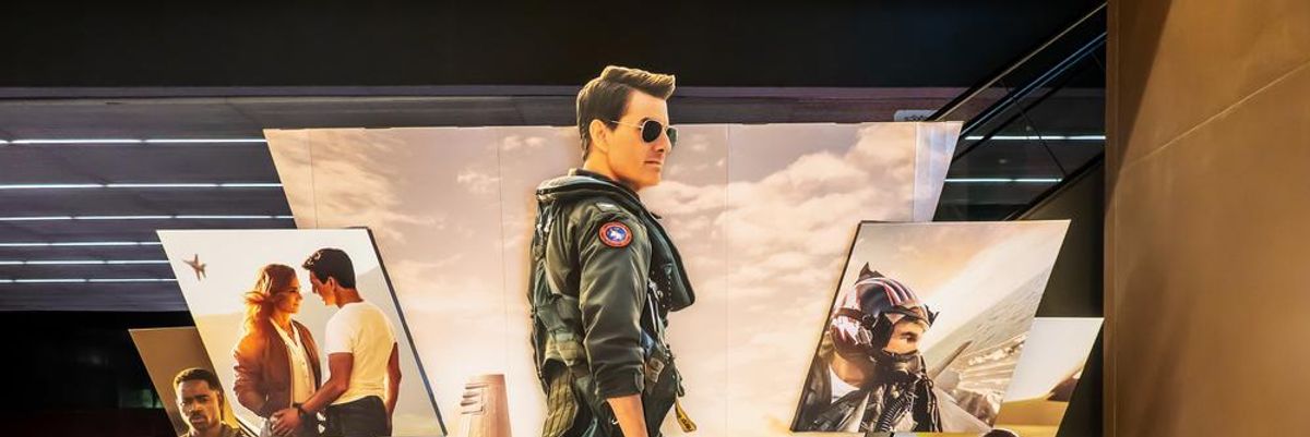 Tom Cruise Top Gun Maverick plakát