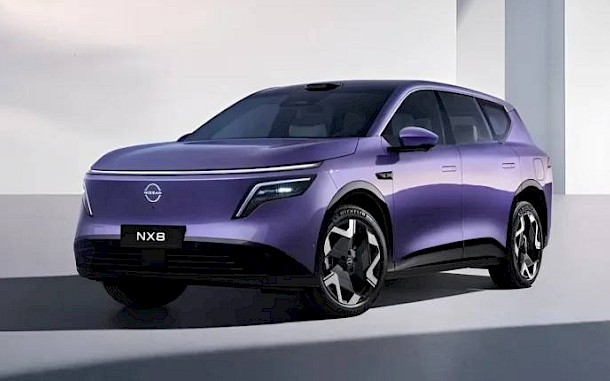 Nissan NX8