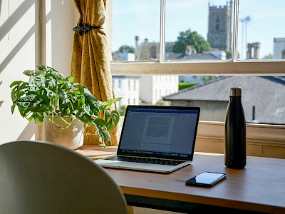Mi számít munkaidőnek home office-ban?