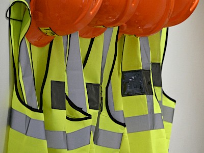 Bezár egy győri autóipari cég, 500 ember veszíti el a munkáját