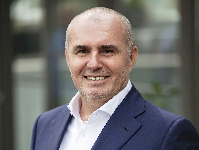 Herczeg Zolt&aacute;n diningguideevetterme
