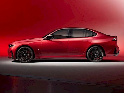 Így néz ki, ezt tudja az új 3-as BMW