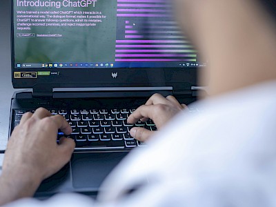 Nincs tovább trükközés? Vízjel kerül a ChatGPT-vel gyártott tartalmakba