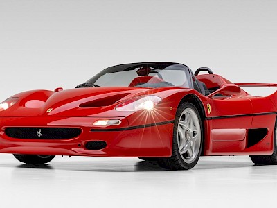 Milliárdokért kelhet el ez a különleges Ferrari