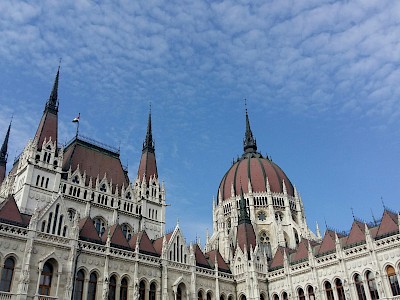 Benyújtották az adótörvényeket, kiderült néhány fontos részlet